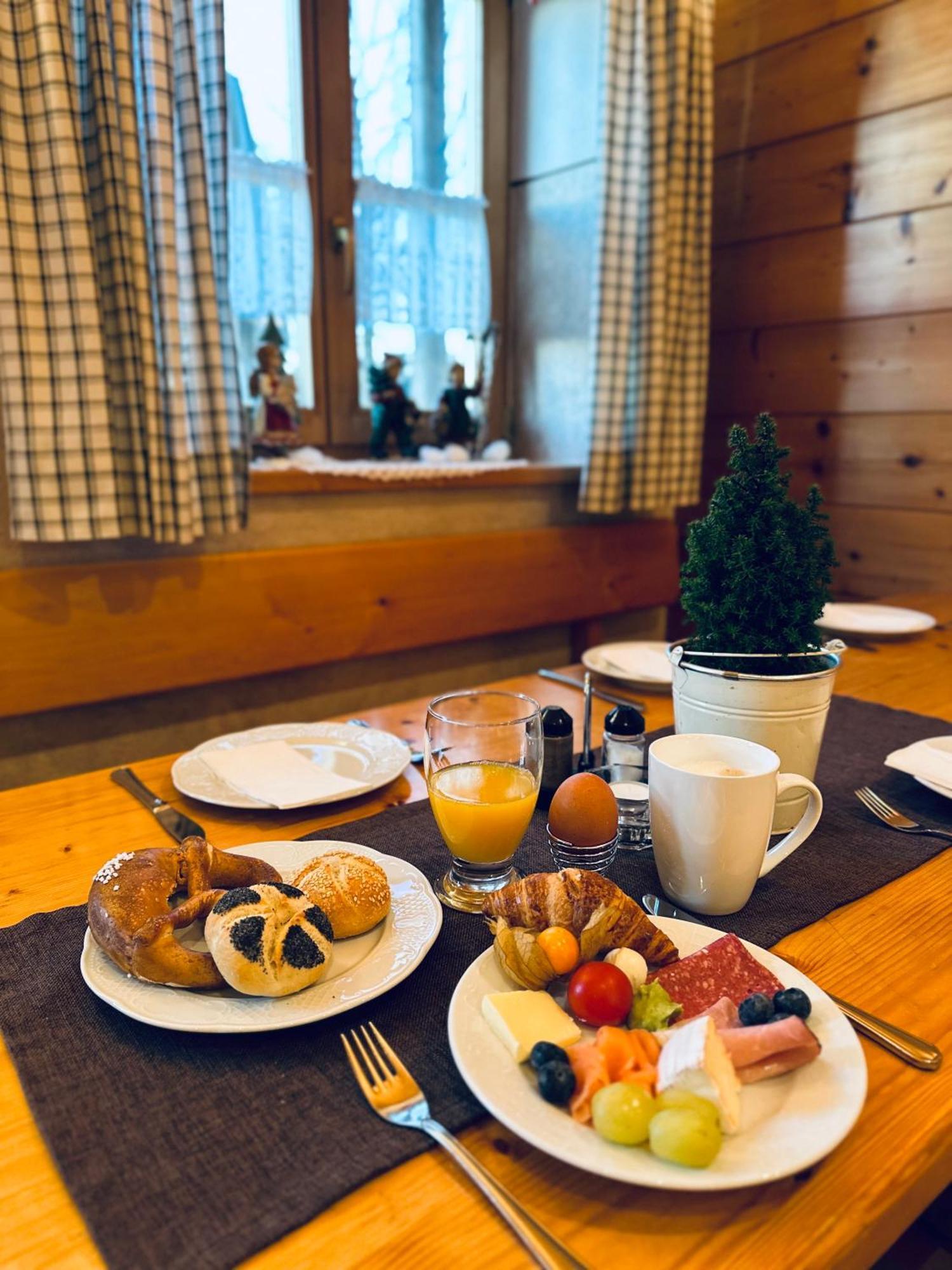 Beim Huber In Linden Hotel Eksteriør billede